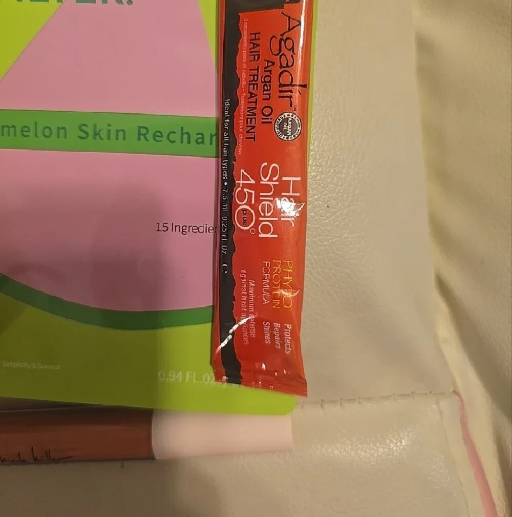 ZealSea Watermelon Hydration Face Mask + Lip Stain & Argan Oil Bundle - Picture 4 of 5